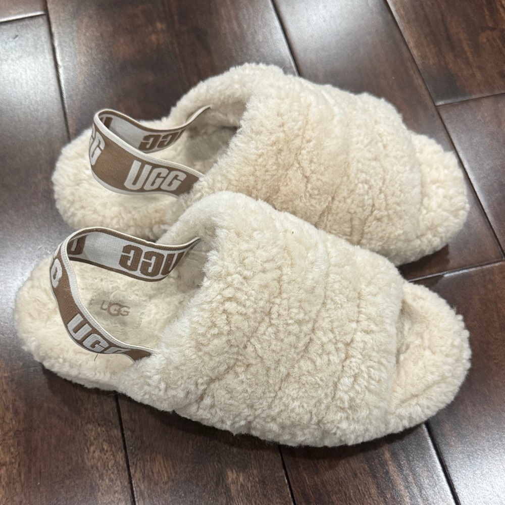 UGG Cream Fuzzy Slide Sandals